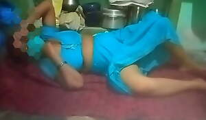 Desi scandal – tamil aunty has very hot copulation