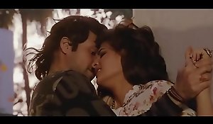 Bollywood stunner Jacqueline Fernandez hot kissing scenes   despondent dance !