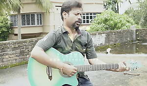DESI Strengthen SINGING WITH GUITER Roughly ROOF (OUTDOOR)