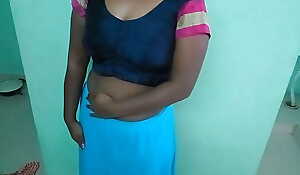 Hot tamil aunty in blouse