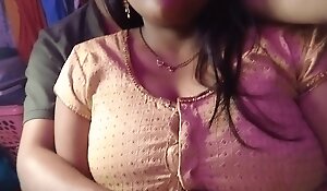 Hot desi sexy big boobs wife and village boyfriend business in the secret room.