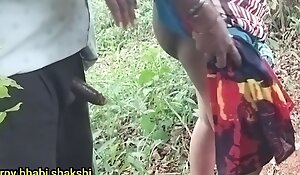 Horny bhabi xxx fuck measurement their familes are inside room fucking doggystyle open-air garden