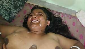 Desi girl  come in mouth shacking up with boyfriend