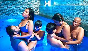 Gangbang sex is full entertainment in an obstacle swimming pool