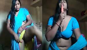Desi wife hot video Indian diggings wife sexy video