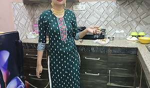 Indian Punjabi Nourisher Put New Desi Chudai Full Galiyan Punjabi Full HD Desi Sardarni Stepmum Wound Mari In Kitchen