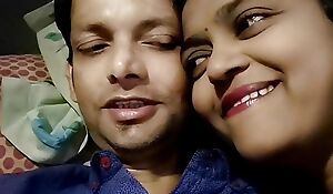 Desi bhabhi sucking and deepthrot my Dick finally cum in mouth in Hindi