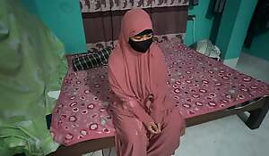 Hijab girl hotel room sex watching Taboo mylf porn on his testament - Hijab Banglarbabi