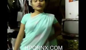 Indian Girl in Saree seducing (new)