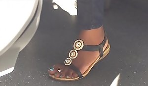 Hidden cam low-spirited ebony feet on train - here at GirlsDateZonesex xxx video