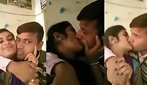 desi bihari teacher sexy kiss in tution class room(VIRAL)