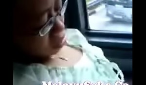 Video Lucah Awek Gentel Kelentit Sebab Sangap Melayu Intercourse (new)