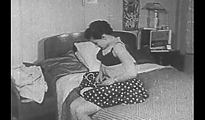 Vintage Pornography 1950s - Hairless Pussy, Voyeur Fuck