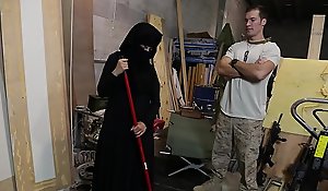 Route of booty - us soldier takes a liking to sexy arab servant
