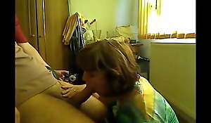 Hot mommy strapping oral sex to the brush young neighbor