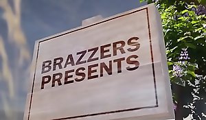 Brazzerssex xxx video - mummies like it wide-ranging - pervert in hammer away park chapter starring alexis fawx romi rain and keiran l