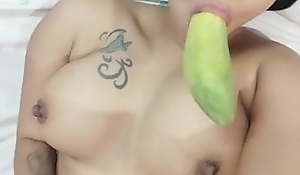 desi cooky using desi dildo get hard charge from