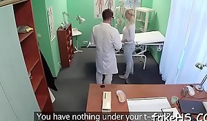 Hardcore banging of doctor's slit