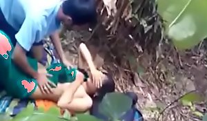 Girlfriend drilled in sifter caught on camera